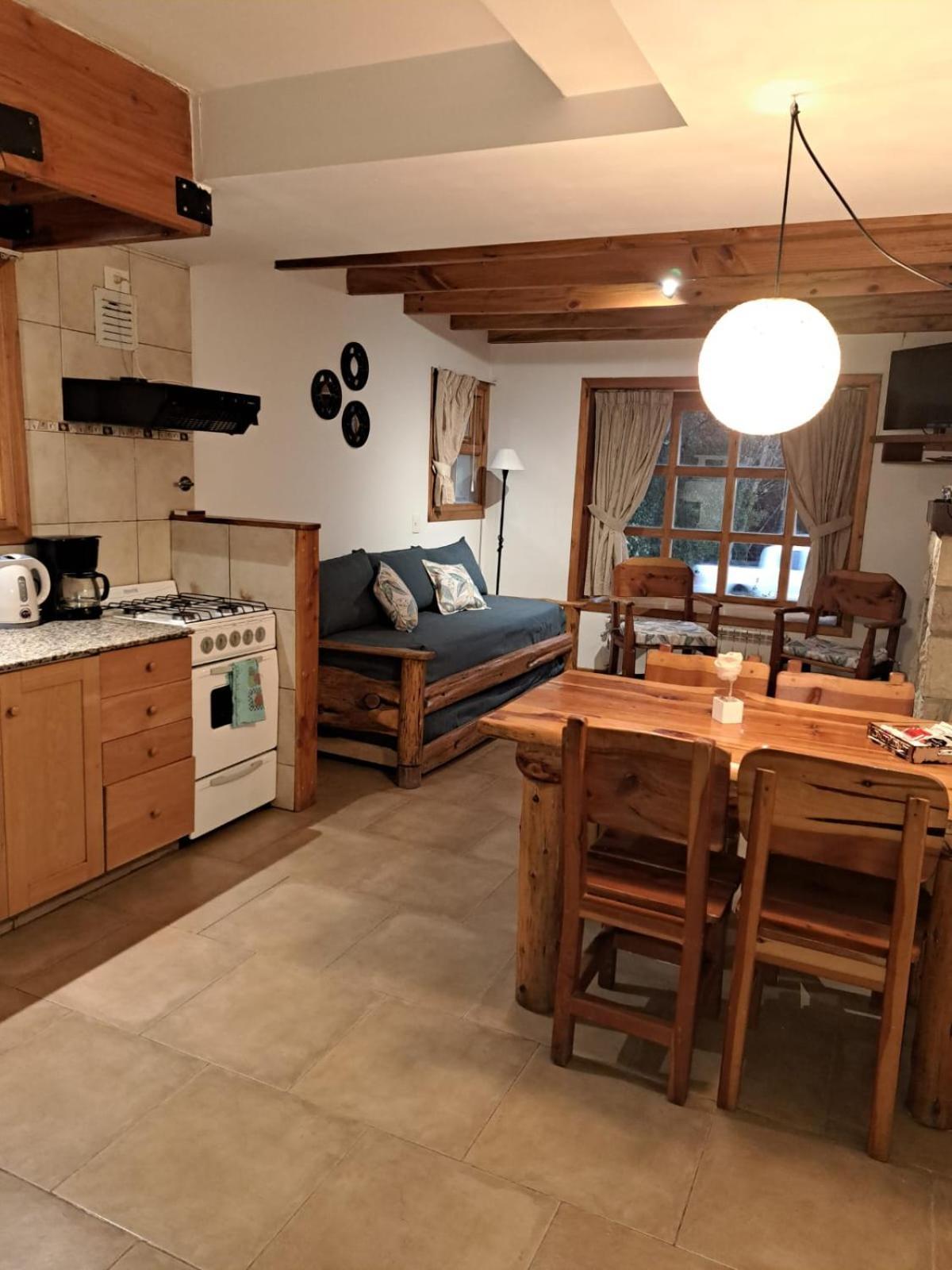 Apart Hotel Bungalows El Viejo Cipres ซานคาร์ลอส เด บาริโลเช ภายนอก รูปภาพ